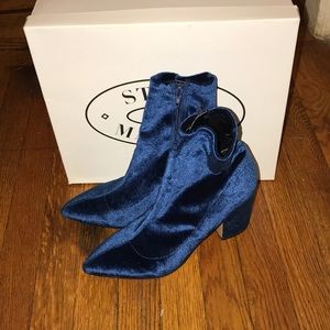 Steve Madden Blue Velvet Booties